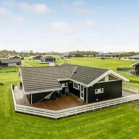 Gorgeous Home In Nordborg With Wifi